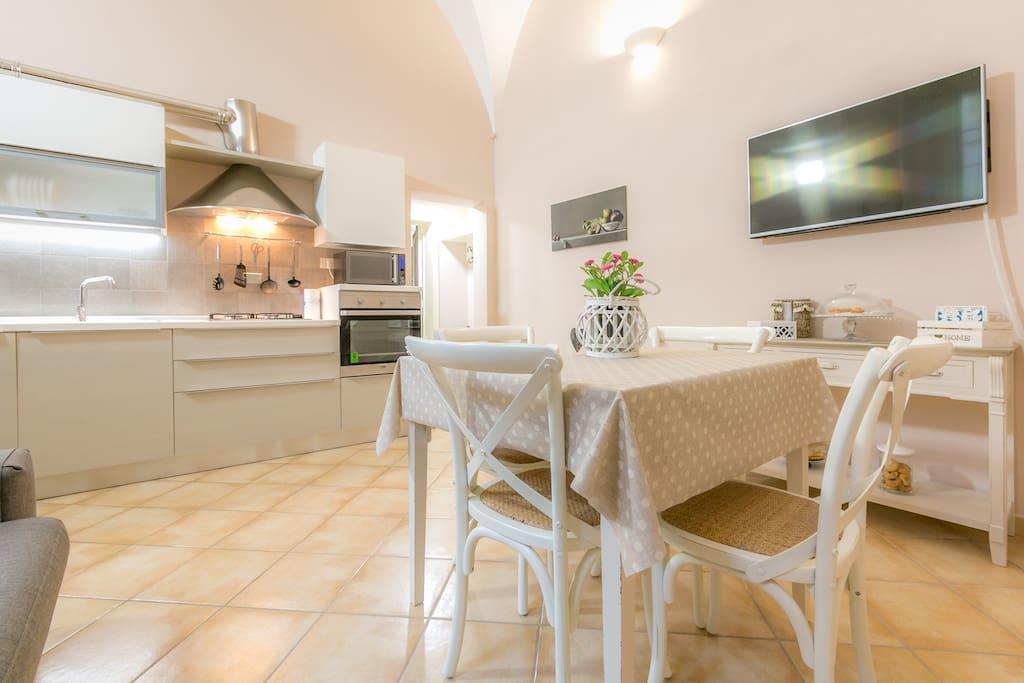 דירות לצ'ה A Casa Di Francesca מראה חיצוני תמונה